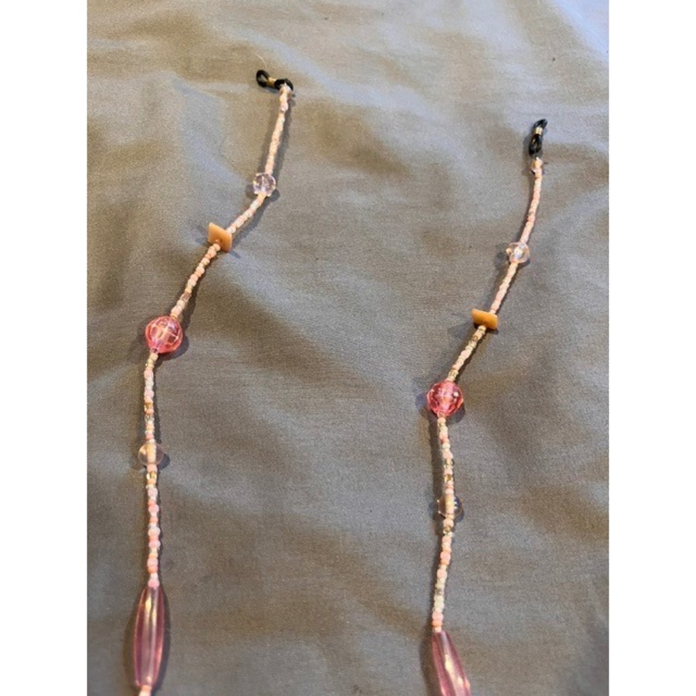 Pink Beaded Eyeglass Chain Sunglasses Lanyard Holder Handmade Boho Accessory - Picture 3 of 3